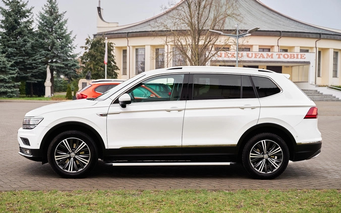 Volkswagen Tiguan Allspace cena 102900 przebieg: 197500, rok produkcji 2017 z Płock małe 704